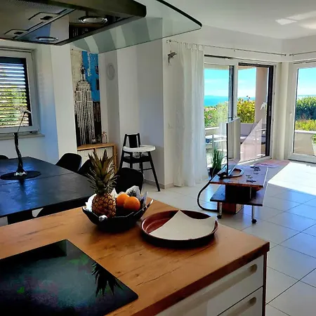 Malo Ferienvilla Privlaka, Pool, Boje, Wi-fi, Wallbox Apartmán Privlaka (Zadar)