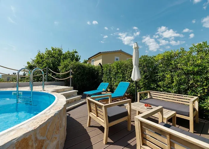 Lägenhet Malo Ferienvilla Privlaka, Pool, Boje, Wi-fi, Wallbox Privlaka (Zadar)