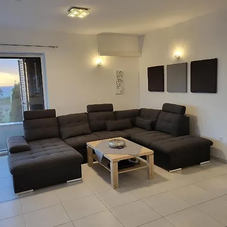 Malo Ferienvilla Privlaka, Pool, Boje, Wi-fi, Wallbox * Privlaka (Zadar)